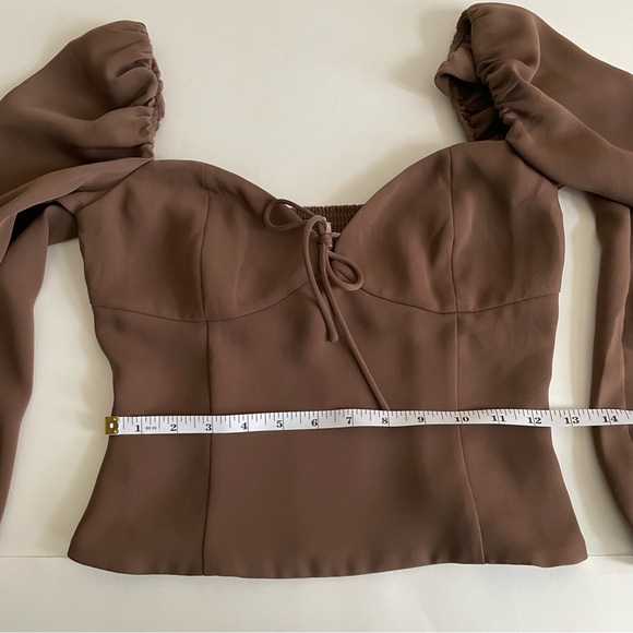 Aritzia Wilfred Novella Sweetheart Longsleeve Blouse in Caramelized Walnut NWT - Picture 7 of 12